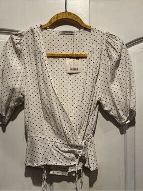 Pull&Bear Polka Dot Wrap Blouse Puff Sleeve NWT Size Small